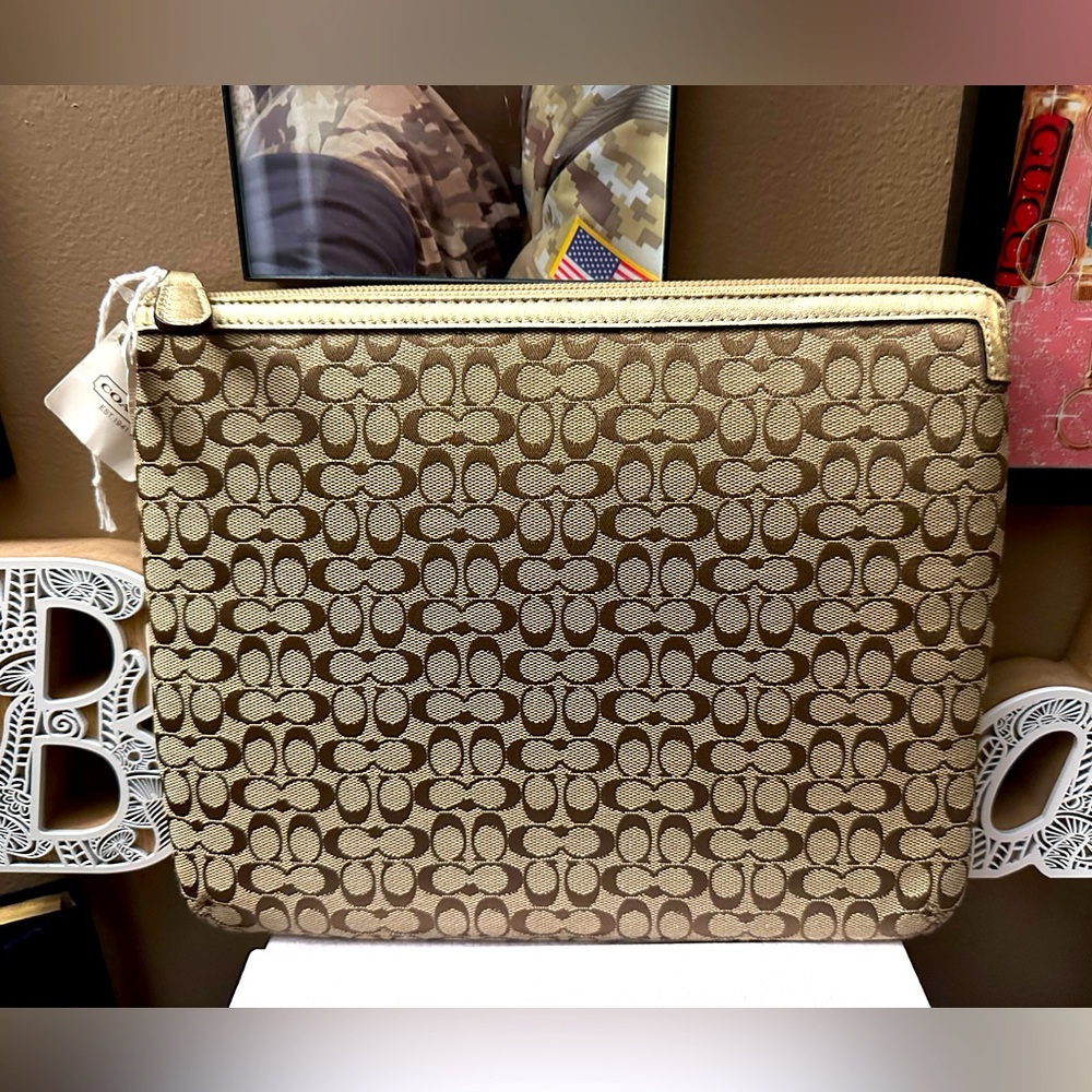 Coach Beige Cosmetic Bag with Signature Monogram NWT - Picture 2 of 4